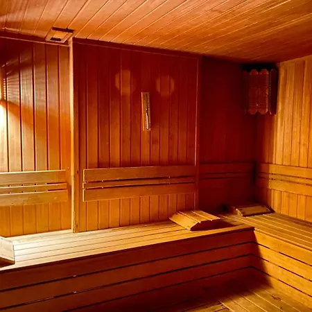 Airport Lykia Thermal & ホテル