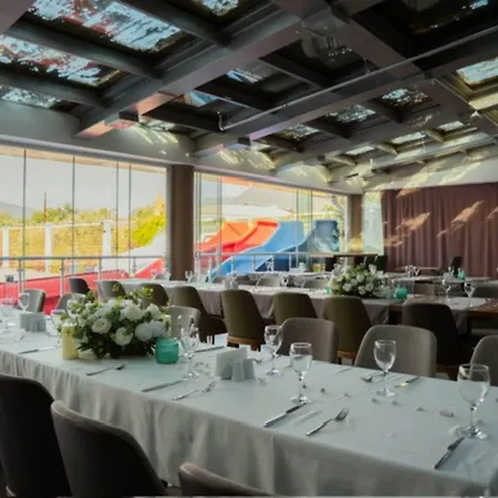 酒店 Airport Lykia Thermal & 4*