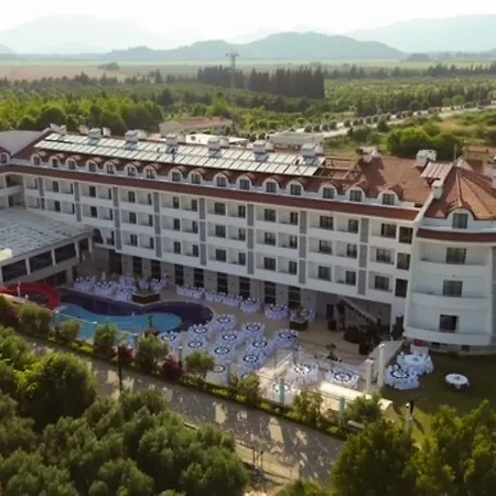 Airport Lykia Thermal & 4* 达拉曼